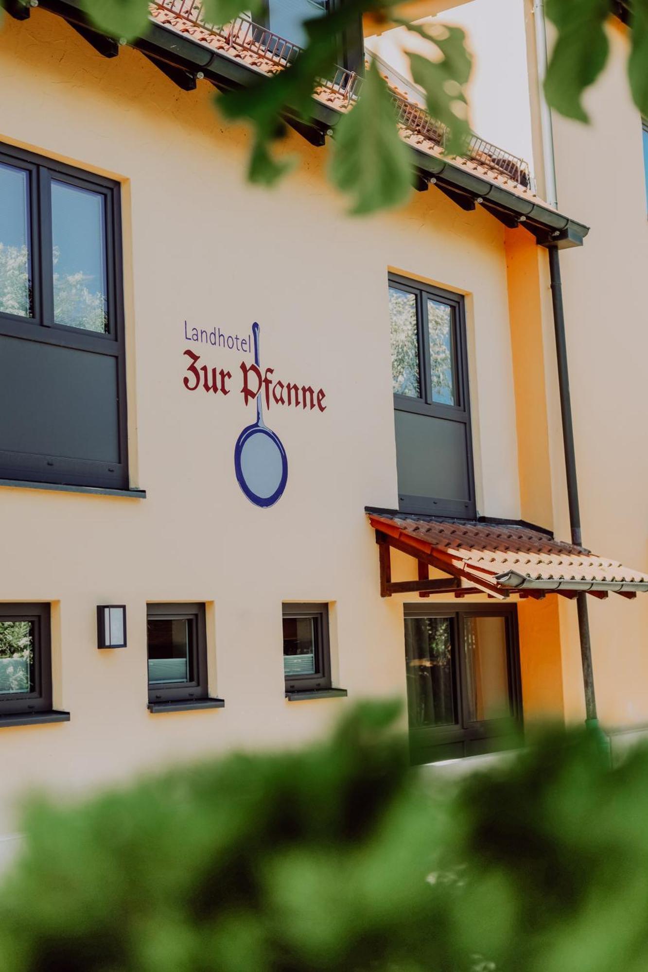 Zur Pfanne - Studio Біберах-на-Рісі Екстер'єр фото